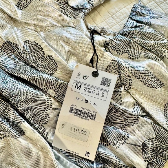 🤩 Zara Metallic Thread Mini Dress - Picture 3 of 8